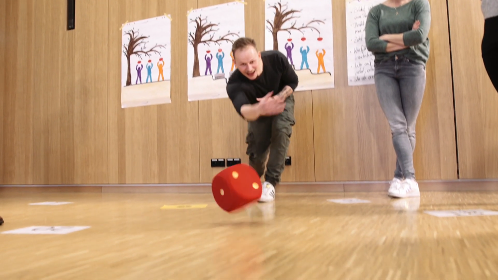 Globales Lernen an der Volkshochschule, DVV International