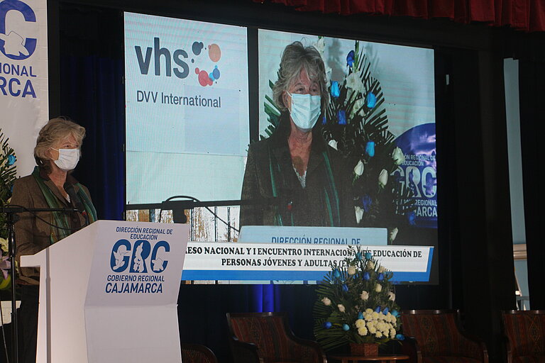 Beate Schmidt-Behlau, Regionalleiterin DVV International Südamerika